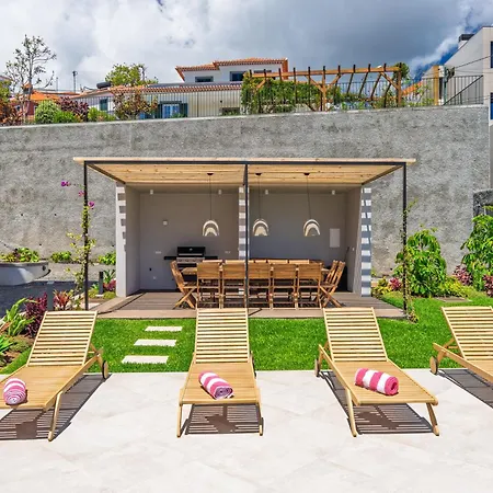 Вилла Luxury Quinta Rosa By Madeira *